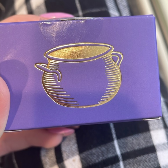 Harry Potter lip Sleeping Mask in Magic Cauldron - Picture 2 of 7